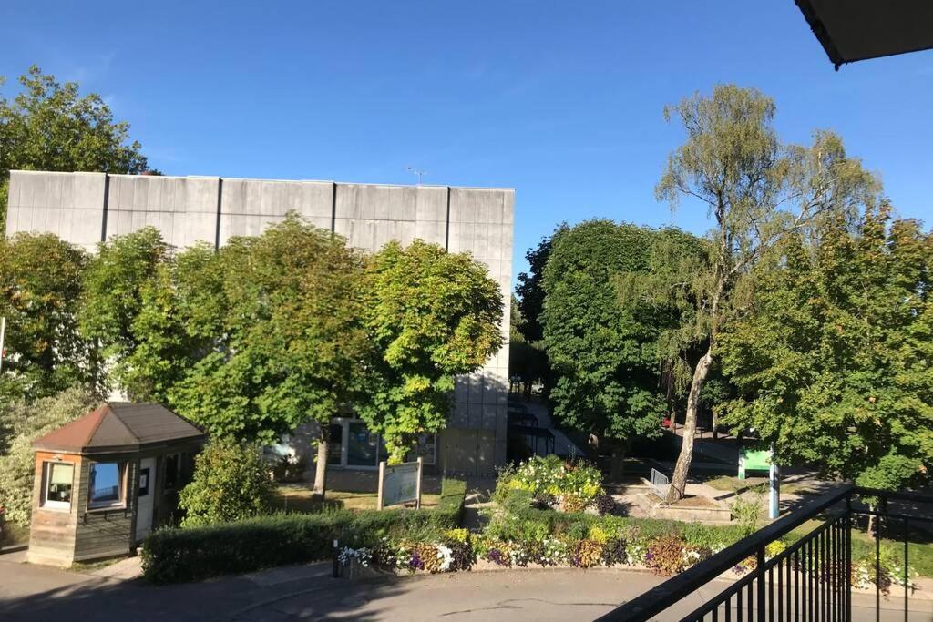 Vittel, Appt 55 M2, En Face Du Parc Thermal エクステリア 写真